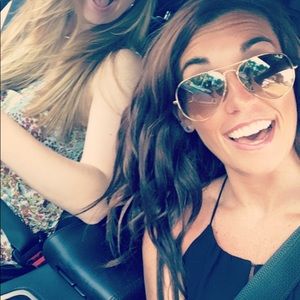 Meet your Posher, Shannon